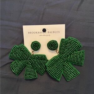 Preppy Green Bow Earrings